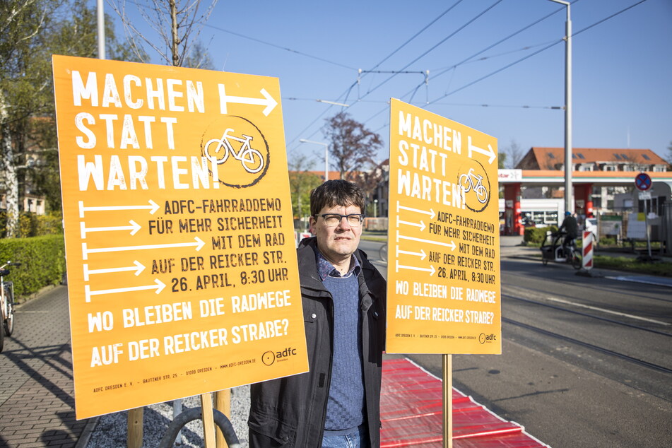 Für ADFC-Geschäftsführer Edwin Seifert (49) und seine Mitstreiter bleibt auf der Reicker Straße in Strehlen noch viel zu tun.