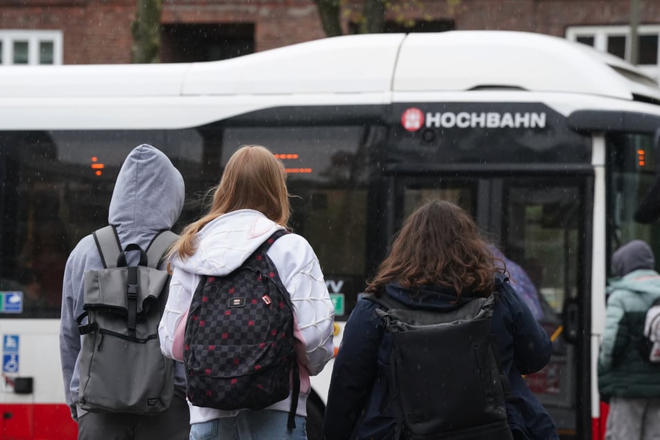 Die Hochbahn änderte mehrere Buslinien. (Symbolbild)