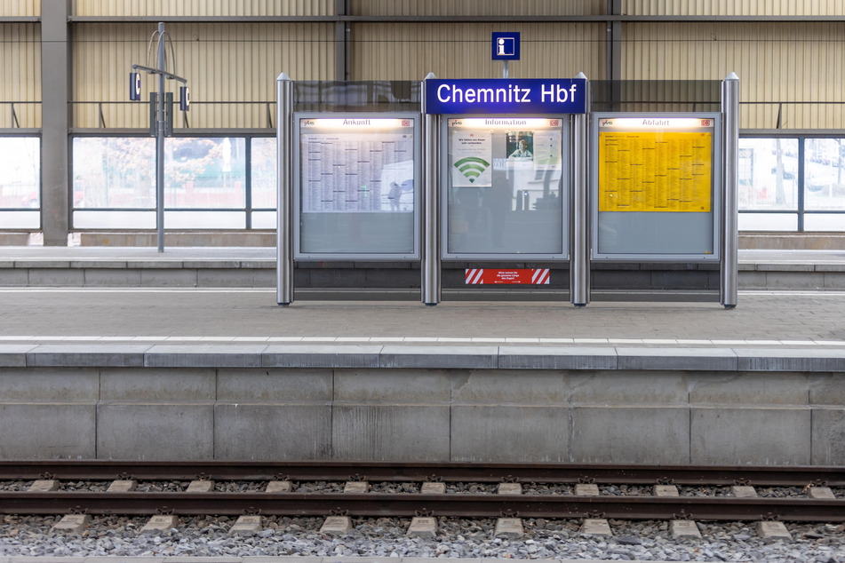 Nichts geht mehr am Chemnitzer Hauptbahnhof. Zumindest am Mittwoch nicht.