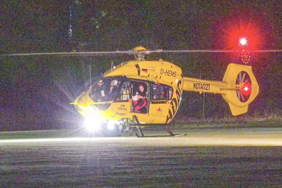 Der Verletzte (19) musste per Helikopter in eine Spezialklinik geflogen werden.