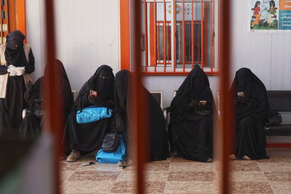 IS-Mitglied in Deutschland auf freiem Fuß: Startet Justiz Prozess gegen Terror-Rückkehrerin?