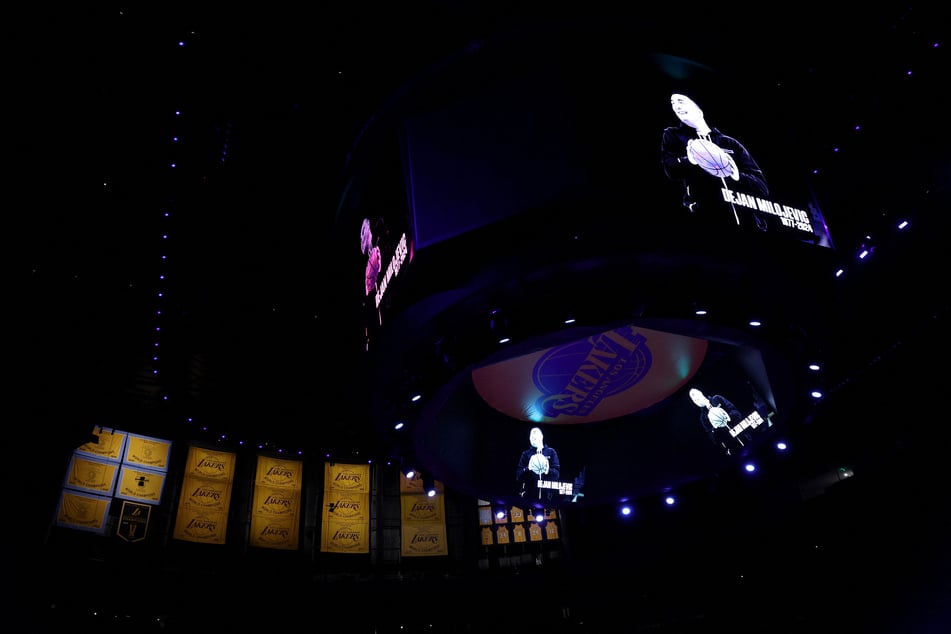 In der NBA gab es nach dem Tod von Dejan Milojević (†46) eine Schweigeminute für den Assistenztrainer der Golden State Warriors.