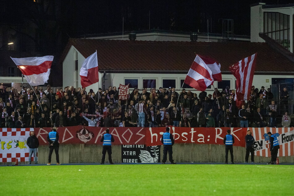 Zwickaus Anhänger wollen in Lichterfelde für eine Heimspiel-Atmosphäre sorgen.