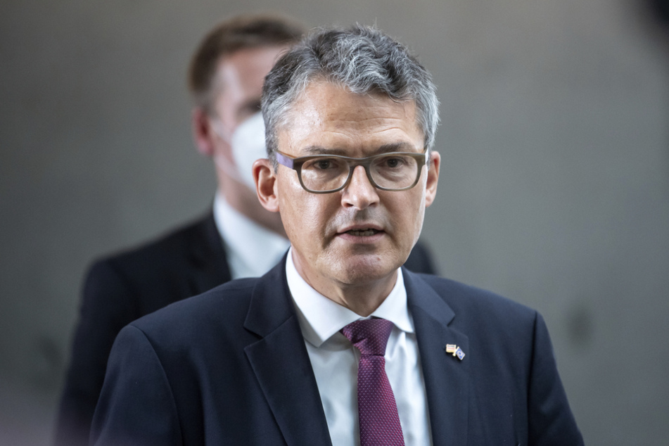 Roderich Kiesewetter (58, CDU) ist Vorsitzender des Geheimdienst-Kontrollgremiums des Bundestags und Obmann im Auswärtigen Ausschuss.