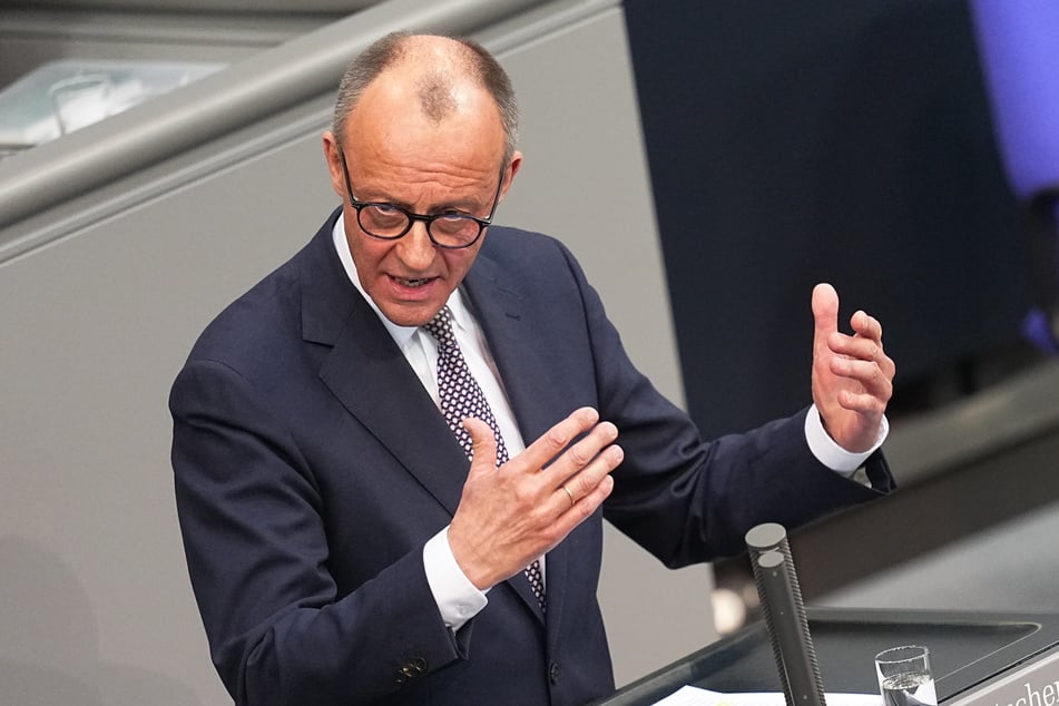 Friedrich Merz (69), CDU/CSU Fraktionsvorsitzender und CDU Bundesvorsitzender, währen der Plenarsitzung am Dienstag im Deutschen Bundestag.