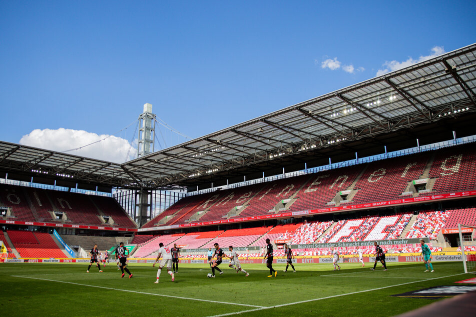 Durch die Geisterspiele verliert der 1. FC Köln pro Partie Einnahmen in Millionenhöhe.