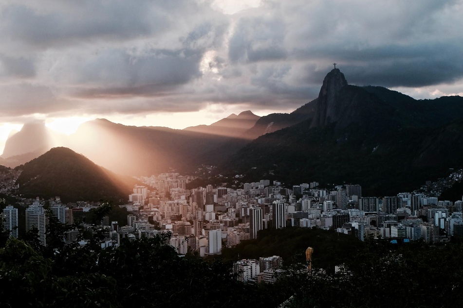 Der Fall einer vergewaltigten und dadurch geschwängerten Zehnjährigen spaltet Brasilien.