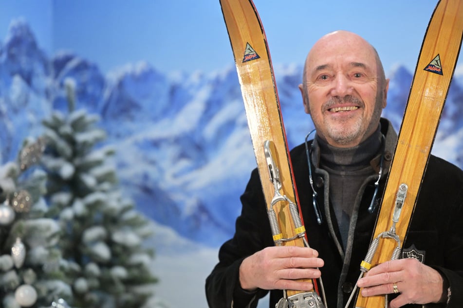 Christian Neureuther (76) hofft wieder auf neue Ski unterm Weihnachtsbaum – wie schon seit Kindestagen an.