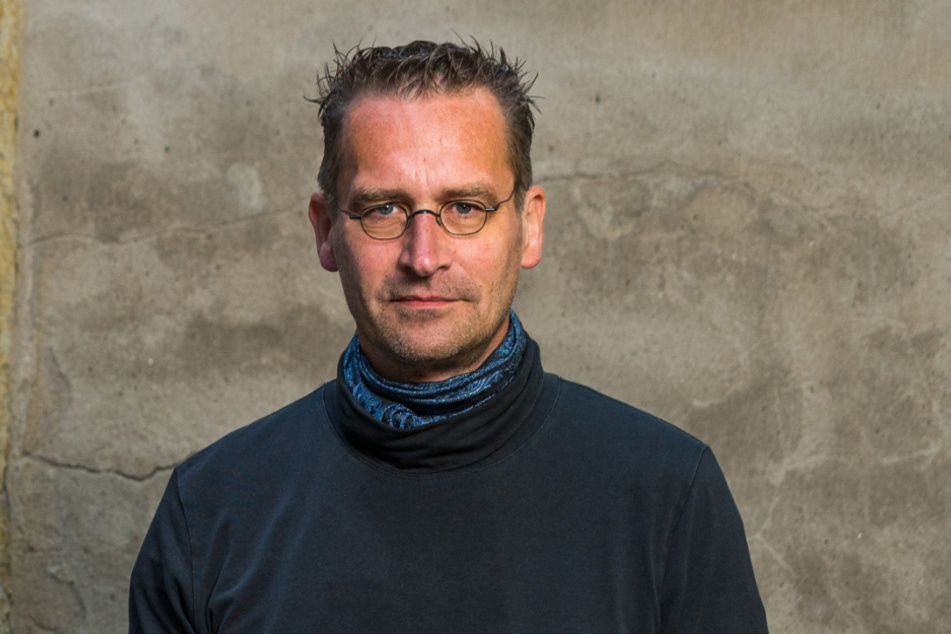Martin Schulte-Wissermann (49, Piraten) und andere Stadträte wollen den Durchgang wieder öffnen.