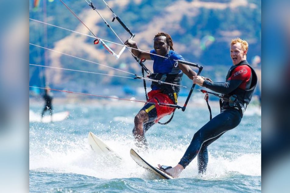 Er träumte davon sein Heimatland Gambia im Kitesurfen bei den Olympischen Spielen zu vertreten.