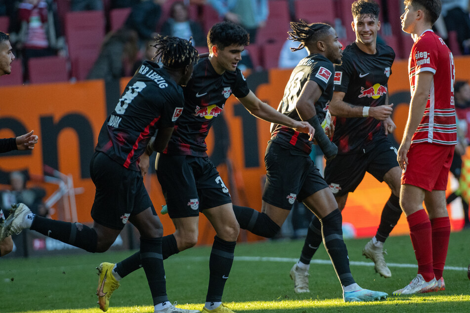 Am vergangenen Samstag holte Leipzig gegen Augsburg mit Ach und Krach ein Unentschieden. Gegen Real wird eine bessere Leistung nötig sein.