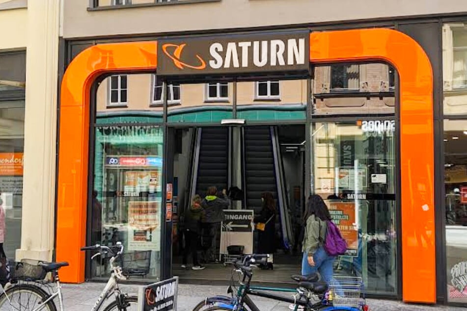 Saturn Halle - Leipziger Straße 94.