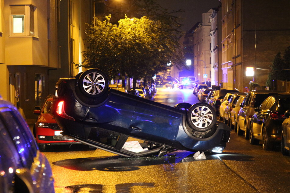 Eine 72 Jahre alte Frau wurde bei einem Unfall in Leipzig schwer verletzt.