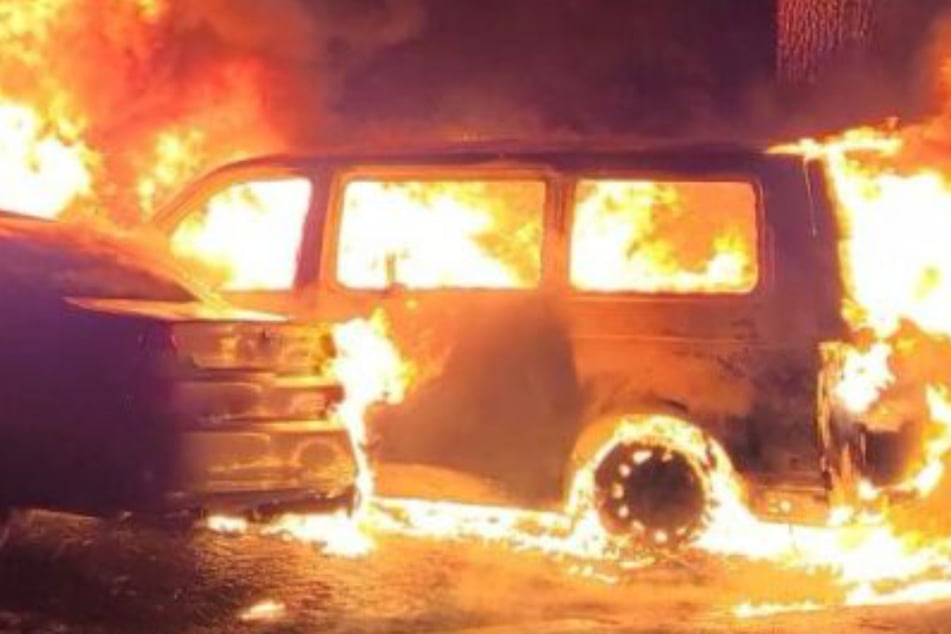 Auto von AfD-Politiker geht in Flammen auf: War es ein Anschlag?