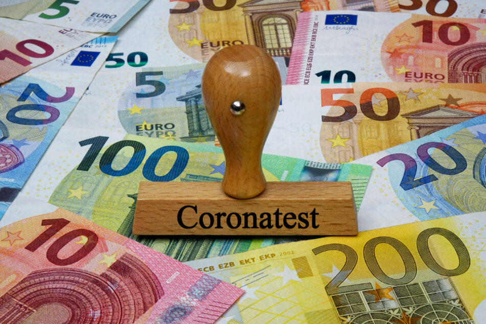 Die Coronatests gehen übers Jahr hinweg gesehen richtig ins Geld. Einer kostet pro Person 59 Euro.