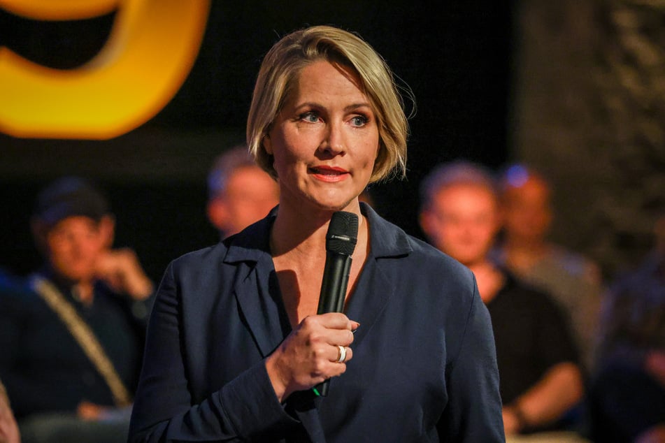 Judith Rakers (49) erinnerte sich in ihrem Podcast an ihren ersten Besuch auf dem Oktoberfest. (Archivbild)