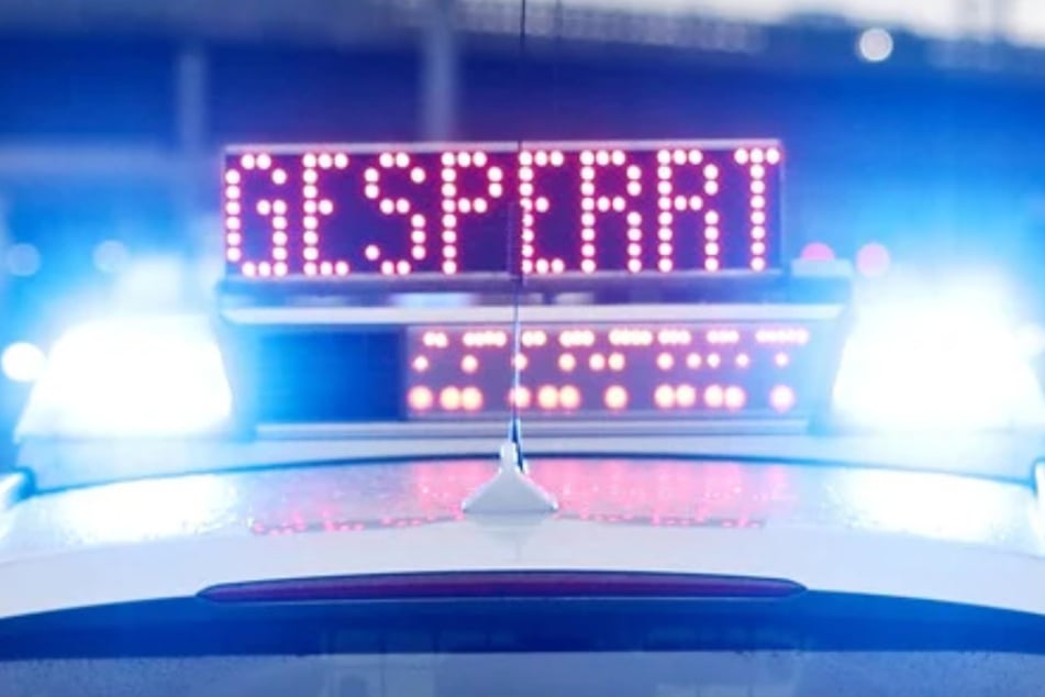 Die A72 musste kurzfristig voll gesperrt werden. (Symbolbild)