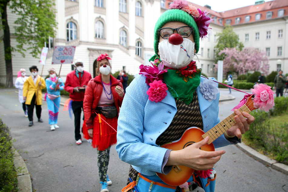 Berlin: Aktionstag der Klinikclowns in Berlin nach Pandemie-Jahren: "Der Clown ist systemrelevant"