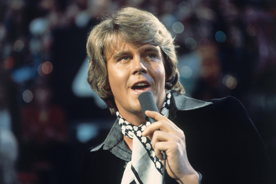 Der Sänger 1977 in der ZDF-Hitparade, es war das Jahr von "Ti Amo" und "Tür an Tür mit Alice".