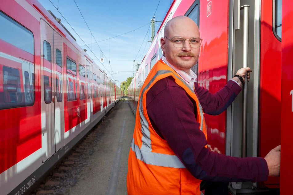 Die Deutsche Bahn bietet abwechslungsreiche Jobs, ein tolles Team und vielfältige Mitarbeitervorteile.