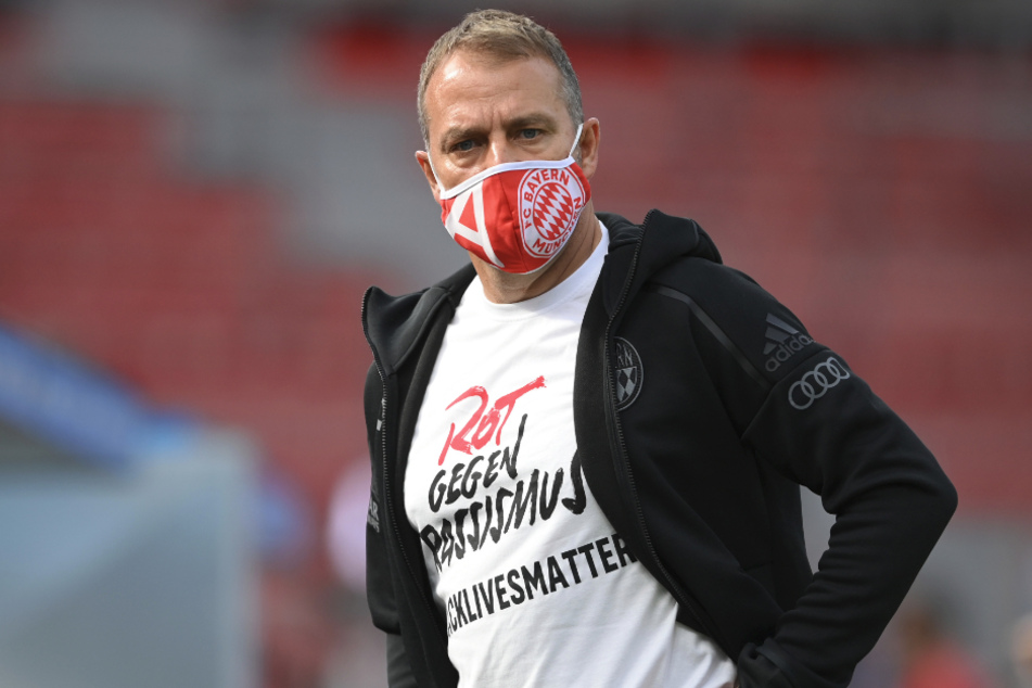 Hansi Flick (55) hat über einen möglichen Comeback-Zeitpunkt für Niklas Süle (24) gesprochen.