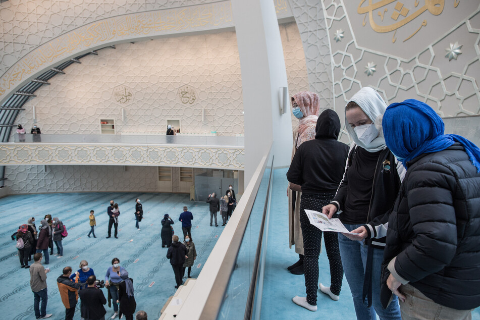 Am Tag der Offenen Moschee können Interessierte beispielsweise an Führungen teilnehmen.