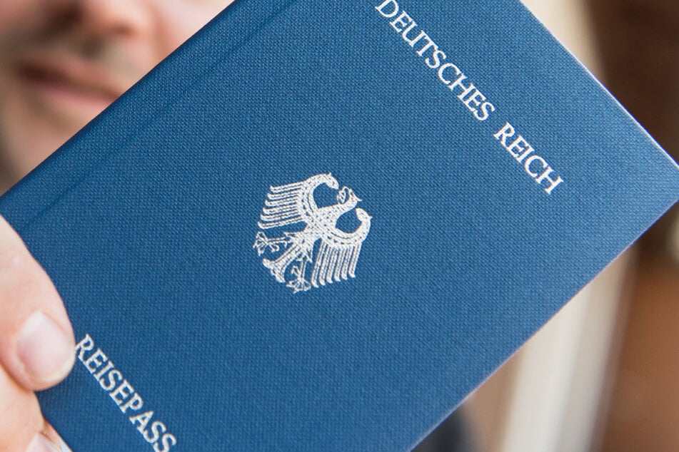 Frankfurt: Bundespolizei verhaftet "Reichsbürger" am Flughafen Frankfurt