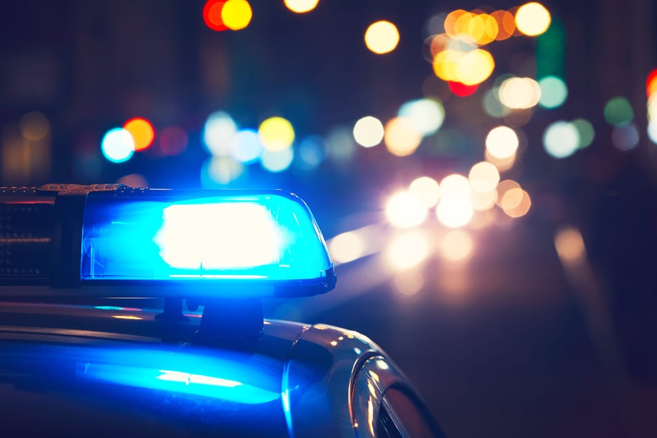 Die Polizei war blitzschnell am Supermarkt und machte den Tätern einen Strich durch die Rechnung. (Symbolfoto)