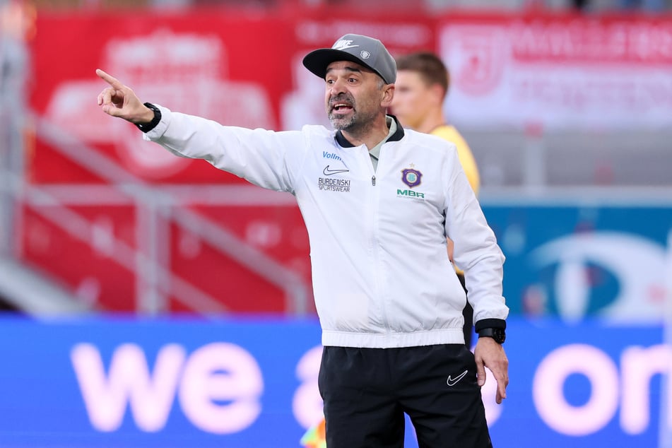 Aue-Interimstrainer Khvicha Shubitidze (51)