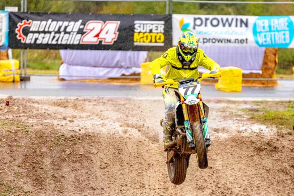 Neben hautnaher Renn-Action wartet ein buntes Rahmenprogramm und die ADAC MX Academy.