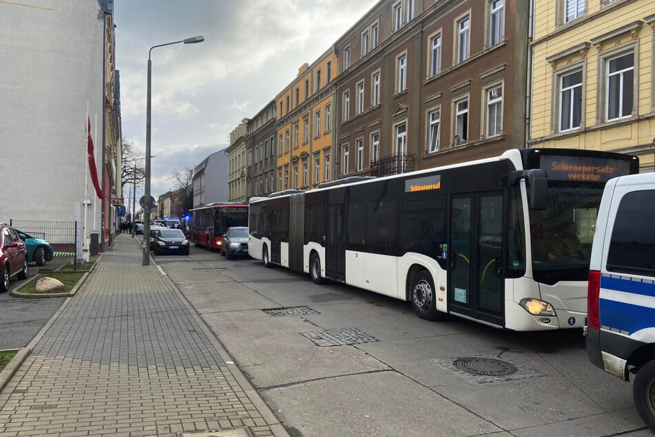 Zwei AfD-Busse konnten zwischenzeitlich nicht weiterfahren.