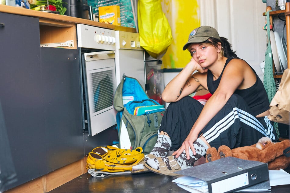 Arm trotz Arbeit: Alleinerziehende Luisa lebt am Existenzminimum und soll ihre Wohnung aufgeben