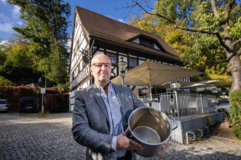 Kein Koch, kein Essen: Gastronom Dirk Gust (55) schließt die "Ausspanne" zum Jahresende.