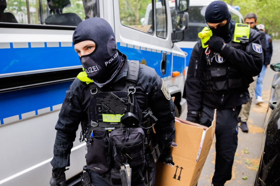 Rund 170 Einsatzkräfte waren an der Aktion beteiligt. (Symbolbild)