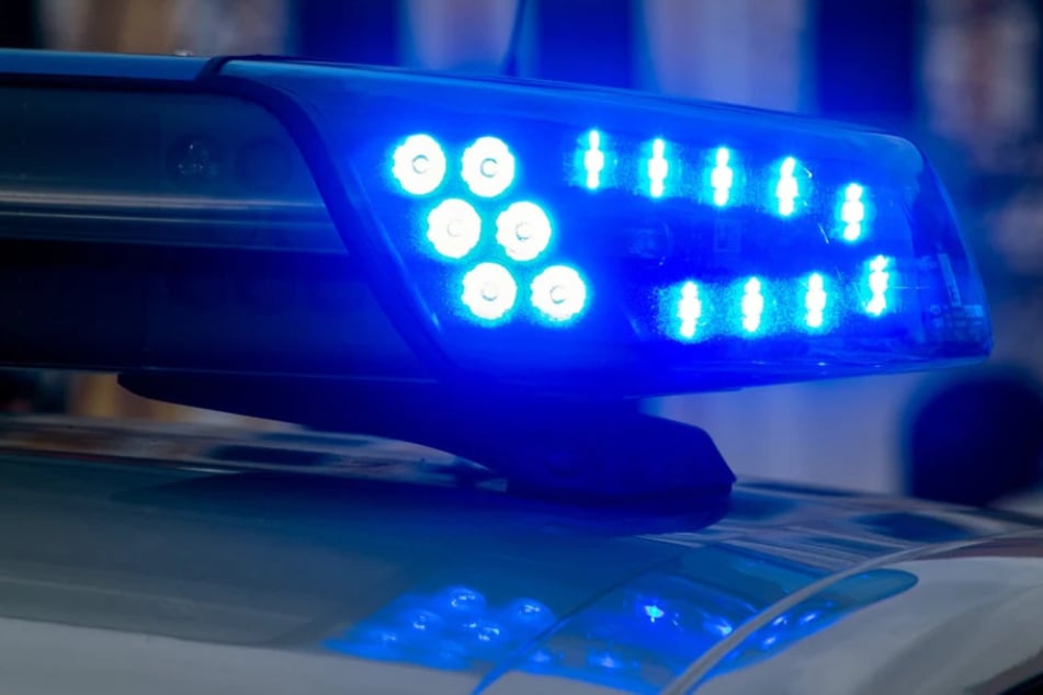 Die Polizei sucht nach Zeugen, um das Geschehen am Mittwochabend vollumfänglich aufzuklären. (Symbolbild)