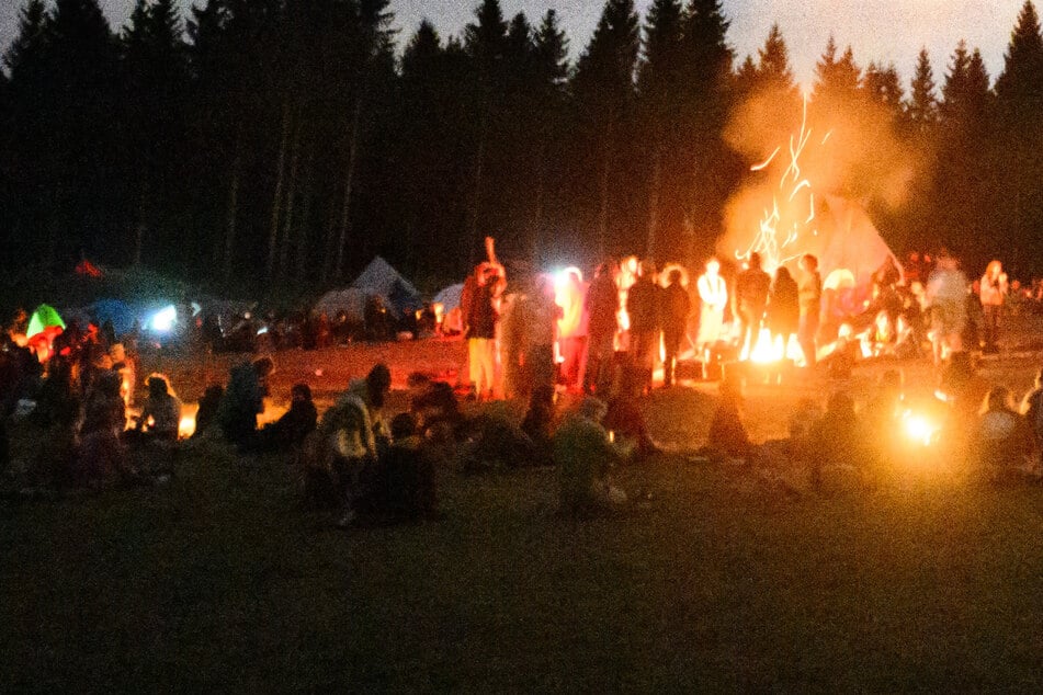 Das war's mit der "Rainbow Family"! Illegales Zeltlager im Harz löst sich auf