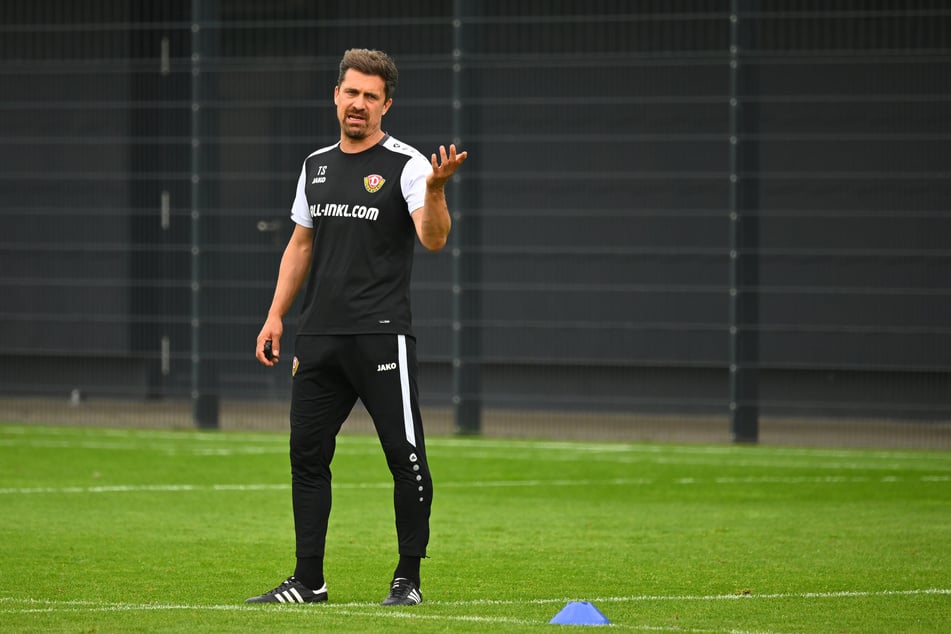 Für welche Startformation entscheidet sich Thomas Stamm (42) zum Saisonstart in Fürth?