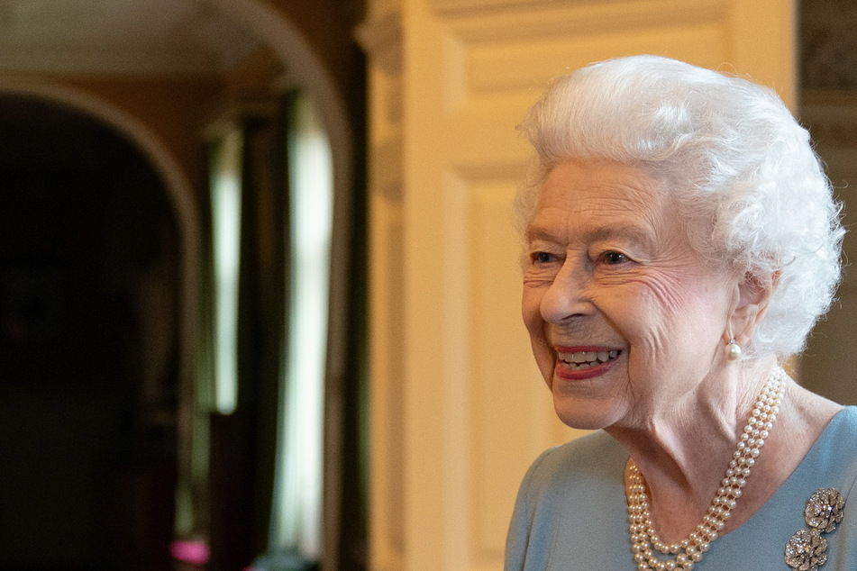 Geheime Auftraggeber, Pudding und Glückwünsche: Das hat die Queen zu ihrem Jubiläum geplant