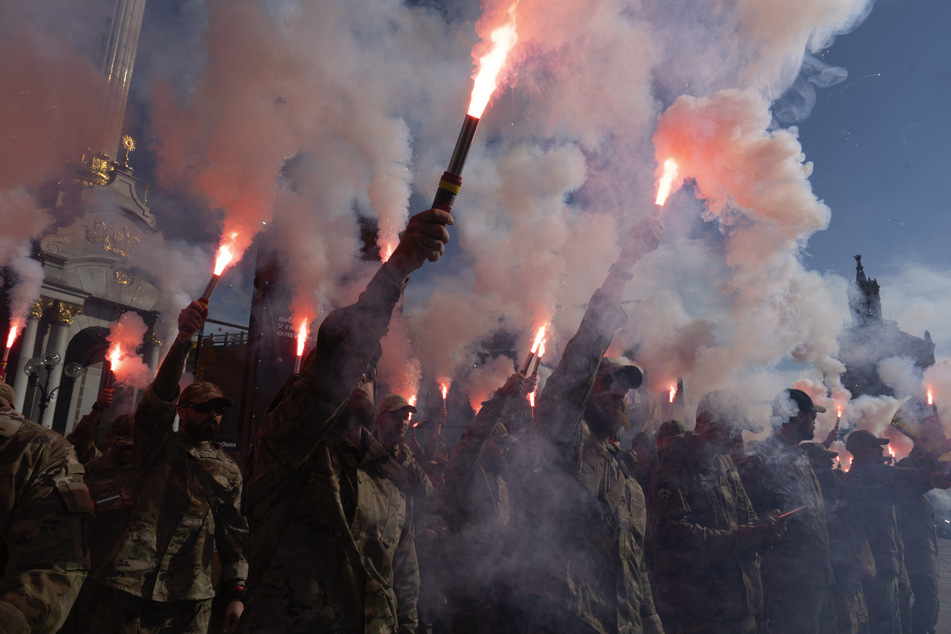 Die Explosion in Oleniwka war aus Sicht vieler ukrainischer Soldaten eines der schmerzvollsten Kapitel des russischen Angriffskrieges.