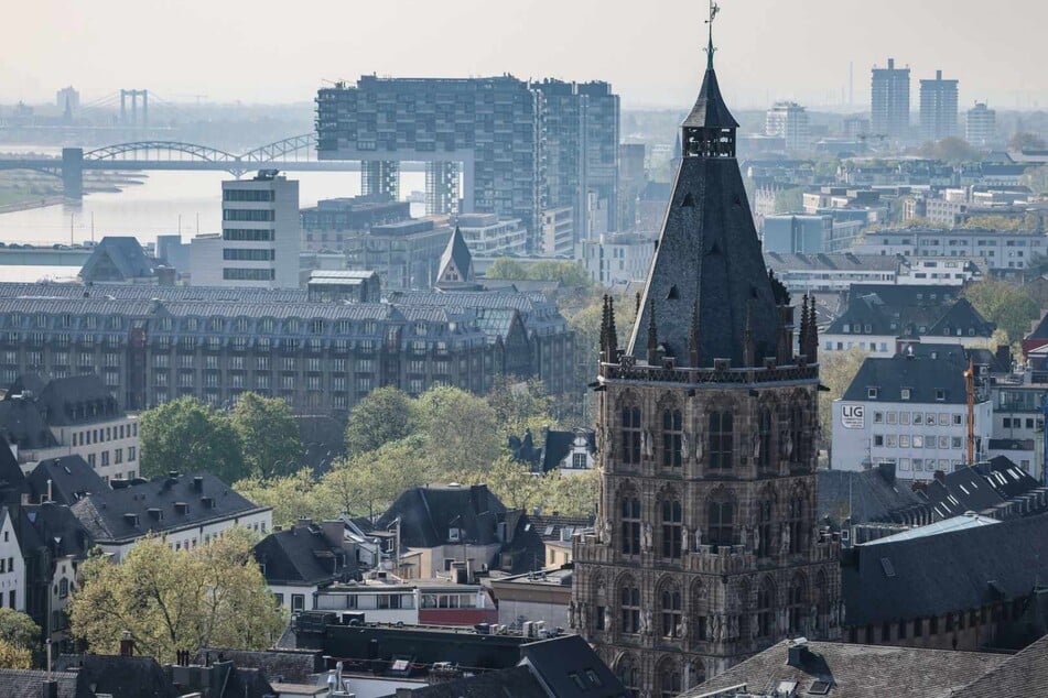 "Schwerer Schlag" für Tausende Beamte: Stadt Köln streicht Leistungsprämie