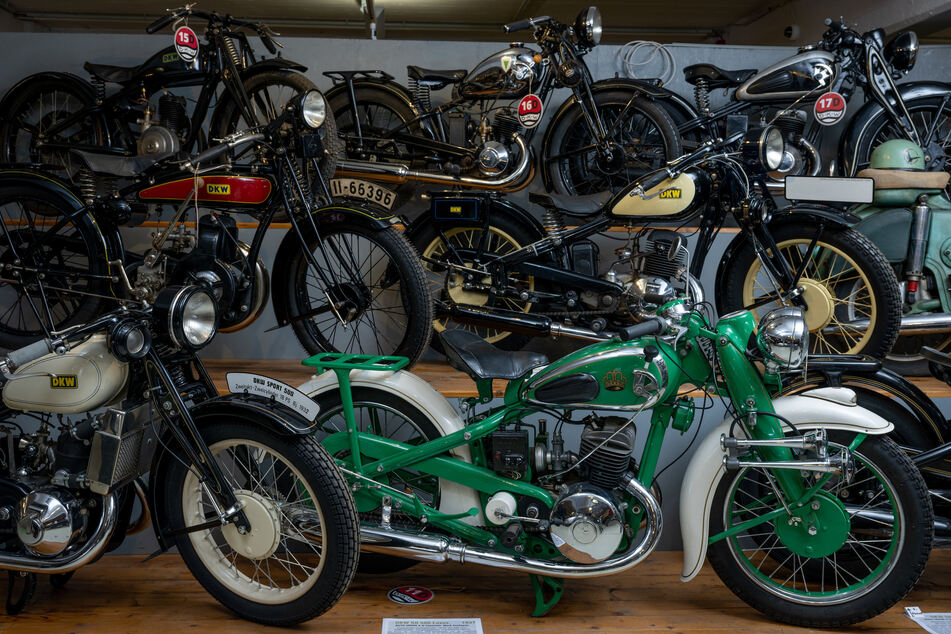 Die Kürzel DKW und MZ stehen für große sächsische Motorradtradition. Heute sind Maschinen dieser Marken nur noch auf dem Gebrauchtmarkt zu haben oder im Museum zu sehen.