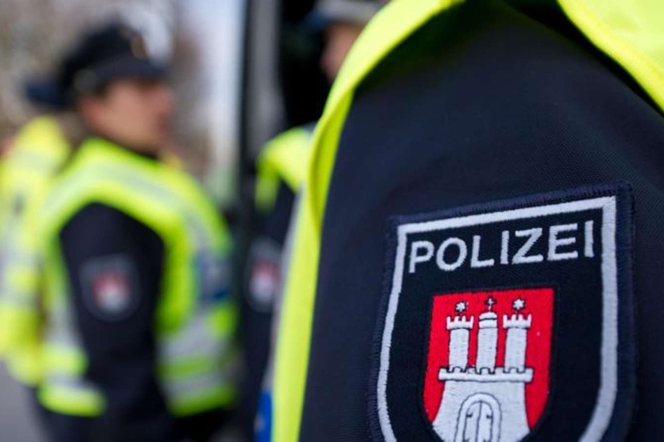 Polizisten in Hamburg können die Ingewahrsamnahme jetzt in Rechnung stellen. (Symbolbild)