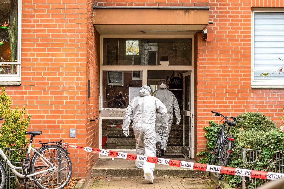Ermittler im Einsatz.