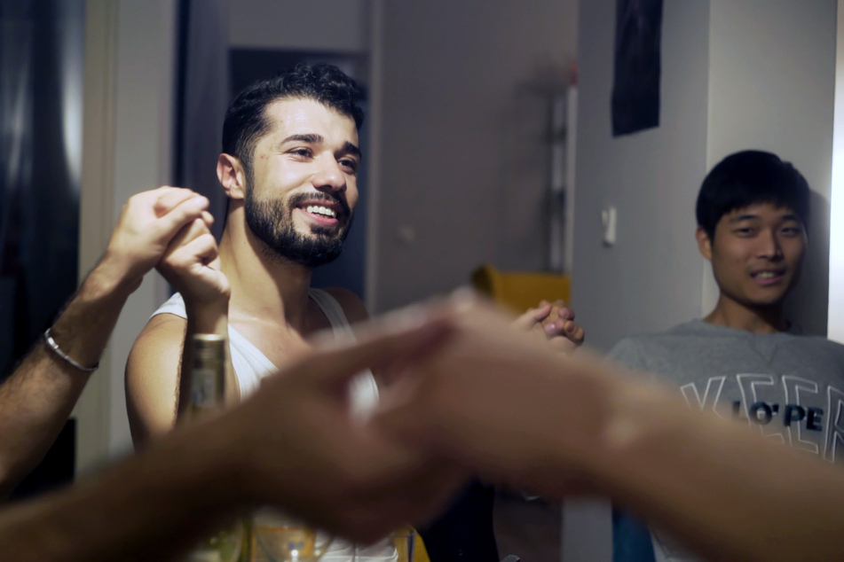 Derzeit ist Ahmad Joudeh (30) international als bekannter Künstler tätig.