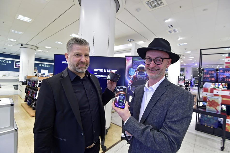 In der Galeria Kaufhof hatten Jens Preißler und Karsten Voigt (beide 45) von der Agentur Dschoy letzten November die App "C the Treasure" offiziell vorgestellt.