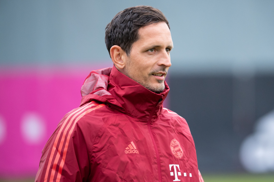 Dino Toppmöller (42) gilt seit dem feststehenden Glasner-Aus im Sommer als Favorit auf dessen Nachfolge als Cheftrainer von Eintracht Frankfurt.