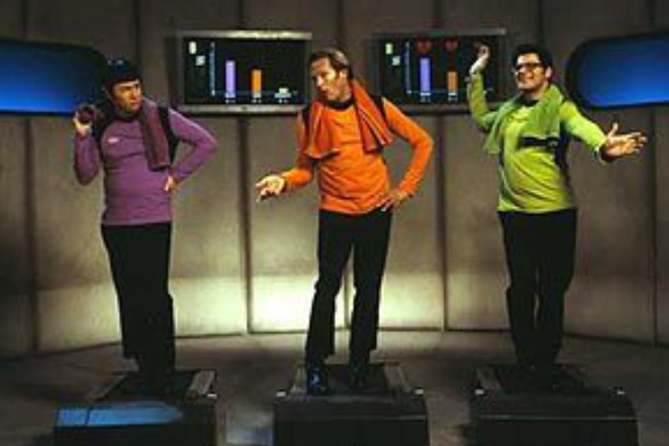 "Traumschiff Surprise" -Periode 1, ist ein Film, der die Lachmuskeln strapaziert, wenn man sich darauf einlässt.