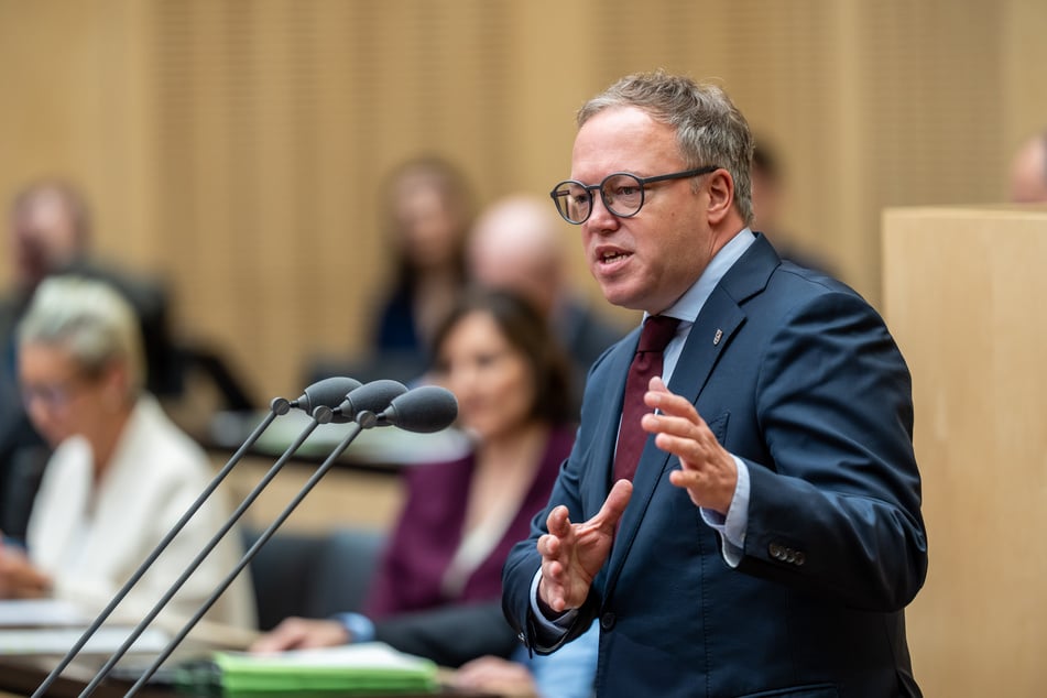 Thüringens Ministerpräsident Mario Voigt (49, CDU) bekommt seinen Doktortitel weiterhin nicht zurück.