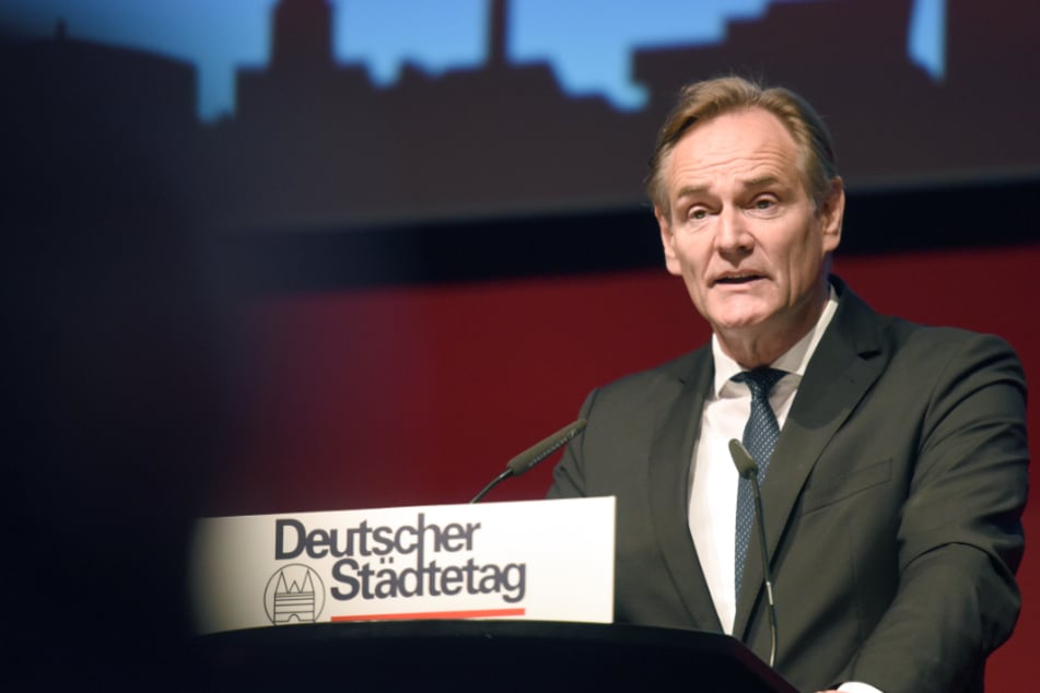 Leipzigs Oberbürgermeister Burkhard Jung (SPD) ist seit Juni vergangenen Jahres Präsident des Deutschen Städtetags. (Archivbild)