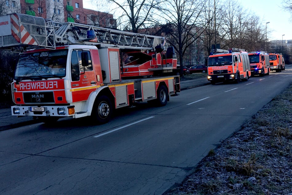 Aktuelle Meldungen von heute zu den Feuerwehreinsätzen in Berlin.